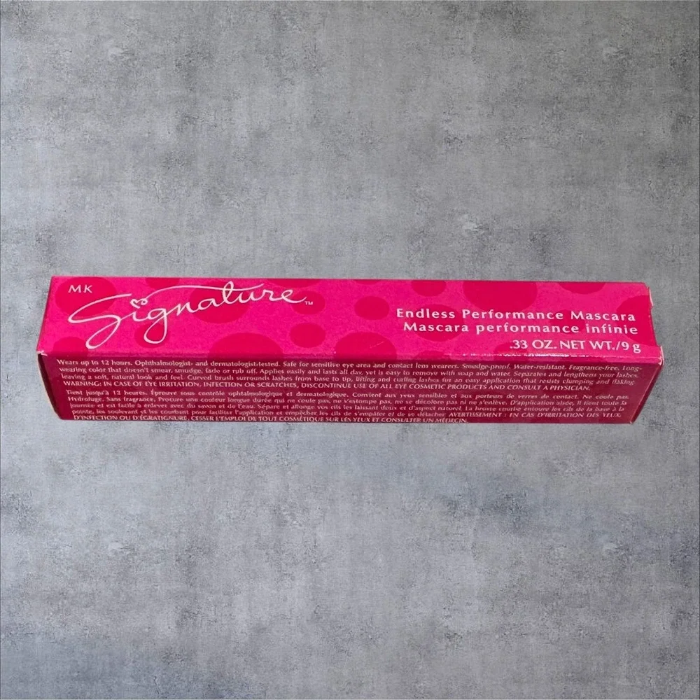 Mary Kay MK Signature Endless Performance Mascara Black‎ 9216/921600 Noir 0.33oz